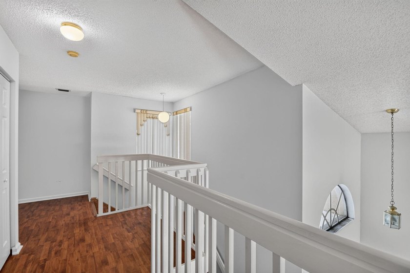 COME AND SEE THIS SPACIOUS 2 STORY HOME LOCATED IN CENTRAL - photo 23