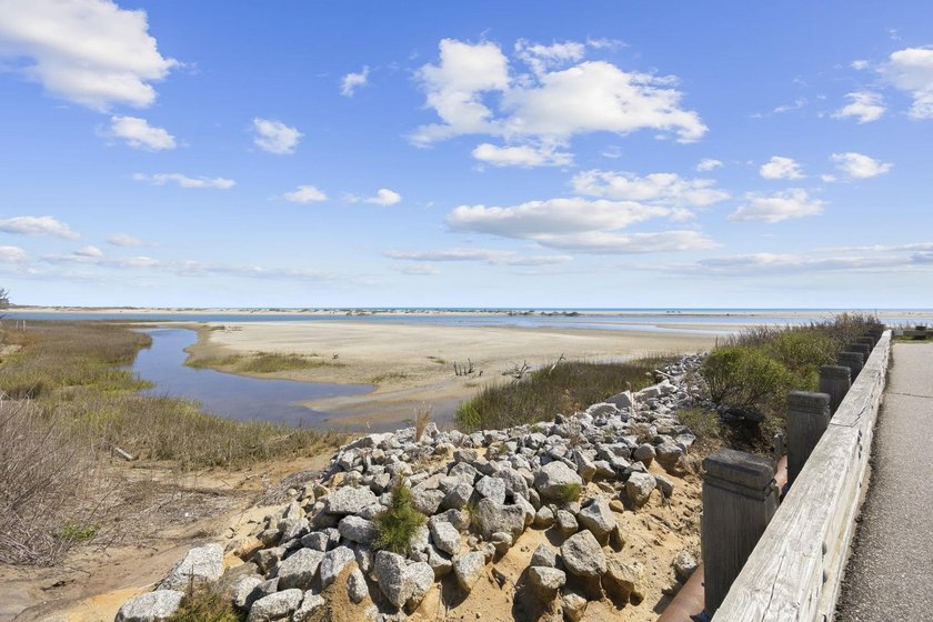 Located within the beautiful, prestigious Prince George Ocean - photo 35