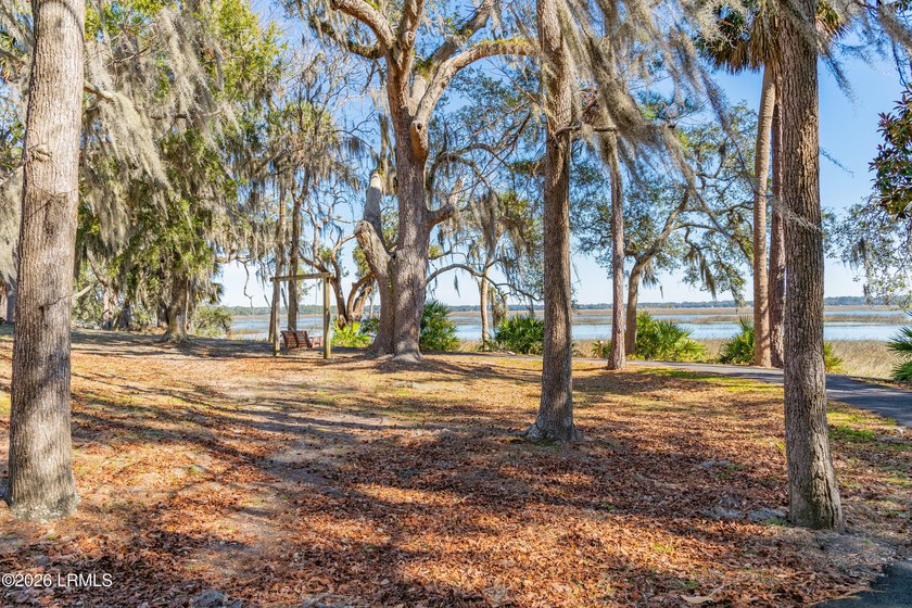 Welcome to 8 Wateree Court, a charming cottage style home - photo 44