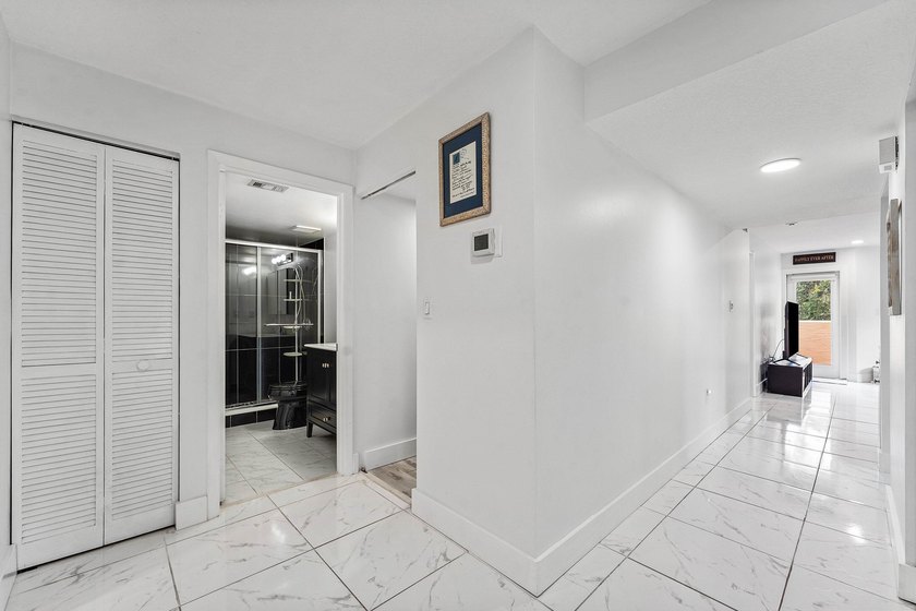 SELLER WILL PAY CONDO DUES FOR BUYER FOR REMAINDER OF 2026!!! - photo 16