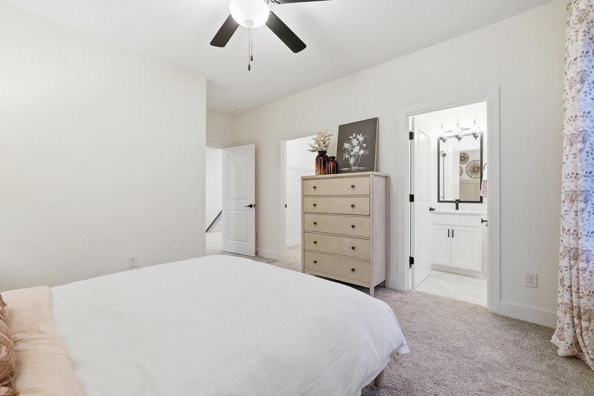 Get ready to move into your brand new and beautifully crafted - photo 25