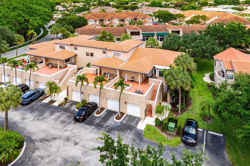 SELLER WILL PAY CONDO DUES FOR BUYER FOR REMAINDER OF 2026!!! - photo 39