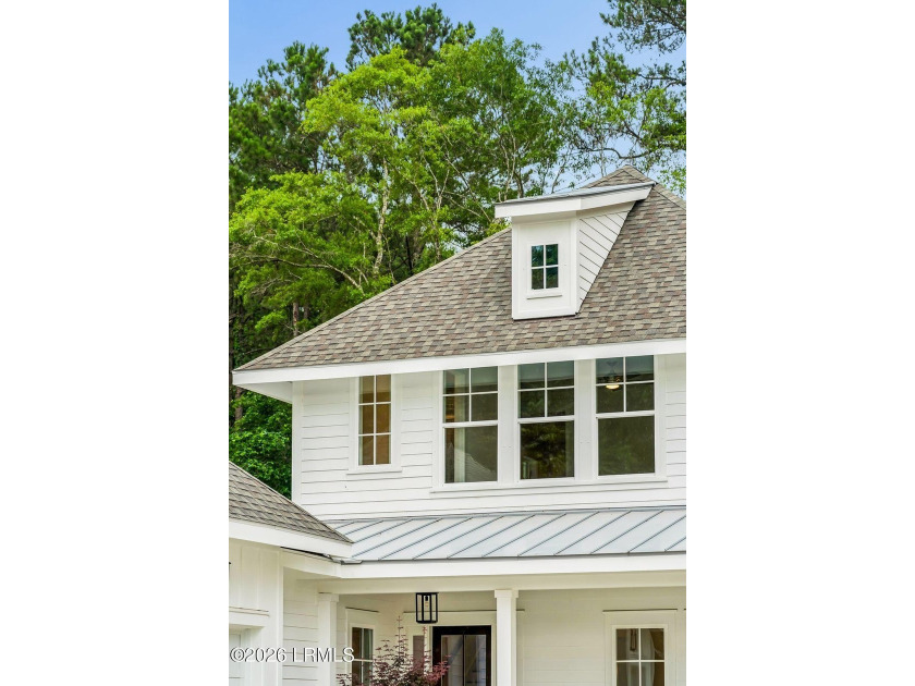 Brand new and move-in ready in the prestigious Berkeley Hall - photo 11