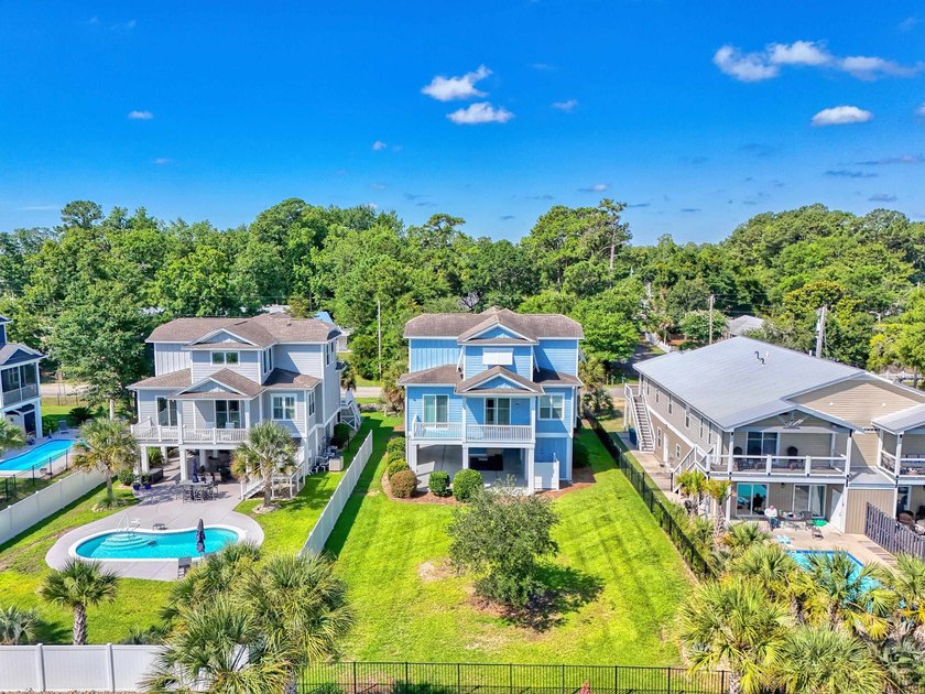 Beautifully updated Garden City beach home offering modern - photo 42