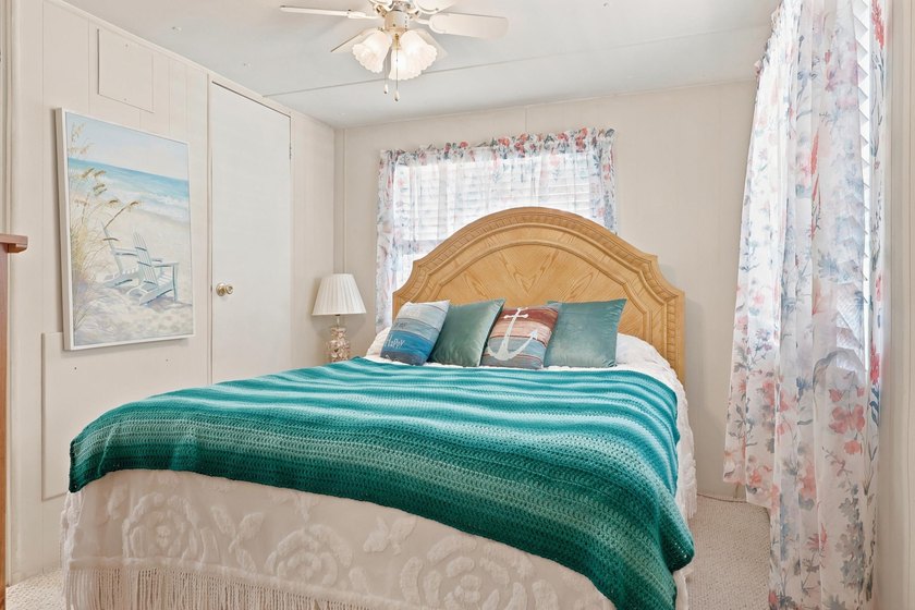 Welcome to Waterway View Community, a desirable 55+ leased land - photo 13