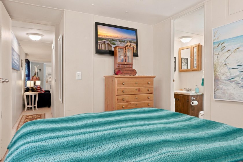Welcome to Waterway View Community, a desirable 55+ leased land - photo 14