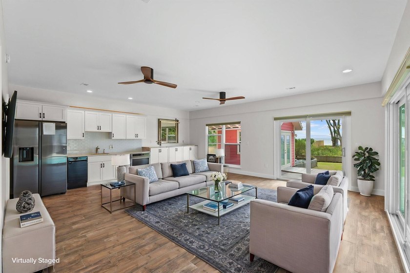 Waterfront multigenerational dream home on half an acre, all on - photo 42