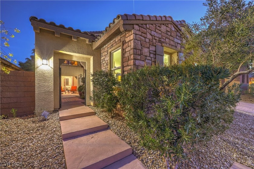 Welcome to 79 Rezzonico in stunning Lake Las Vegas, where - photo 14