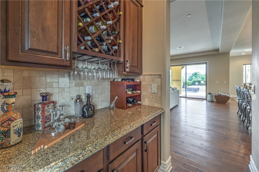 Welcome to 79 Rezzonico in stunning Lake Las Vegas, where - photo 27