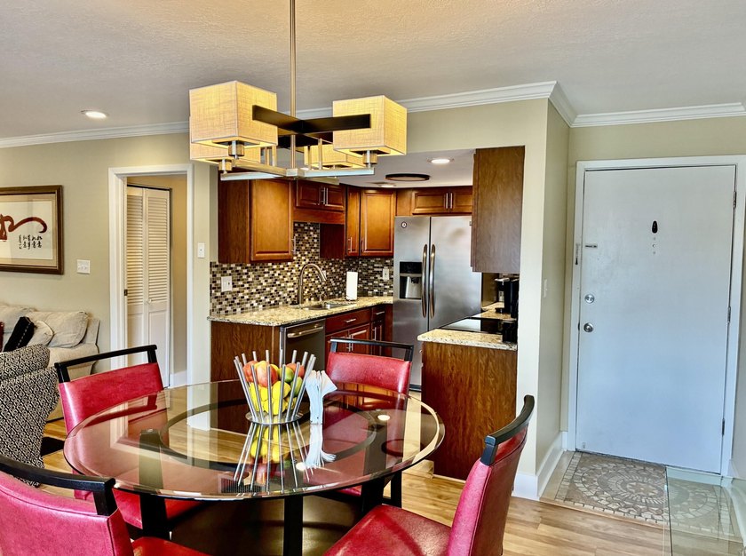 Beautifully remodeled 2-bedroom, 1 bath condo in sought after - photo 19