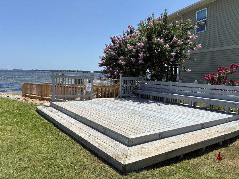 Beautifully remodeled 2-bedroom, 1 bath condo in sought after - photo 24