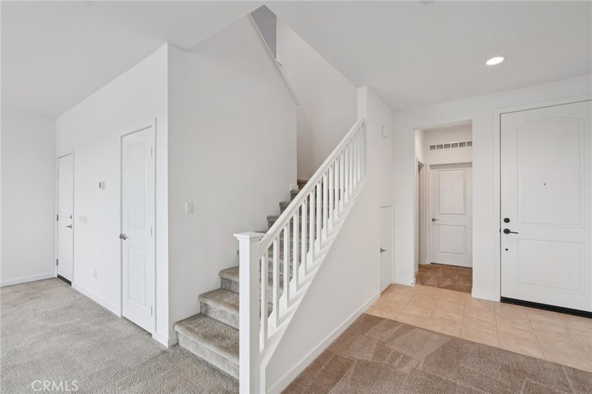 35231 Zachary Way - photo 5