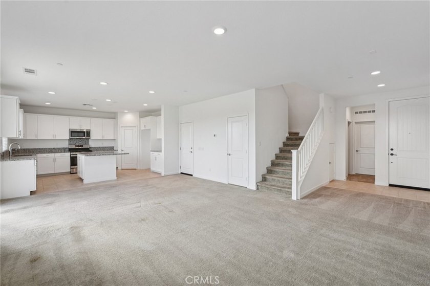 35231 Zachary Way - photo 9