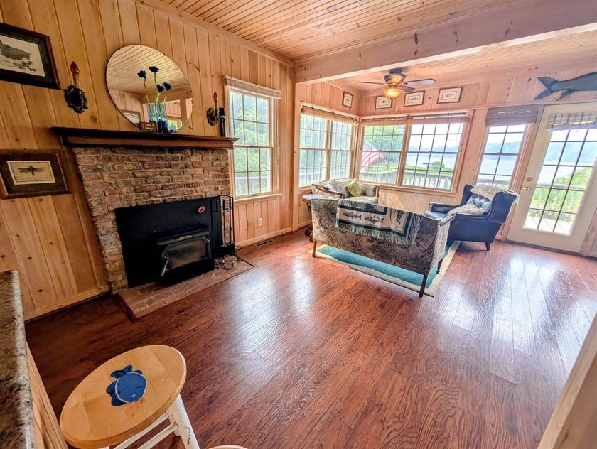 Welcome to your private Hamlin Lake retreat! This charming - photo 19