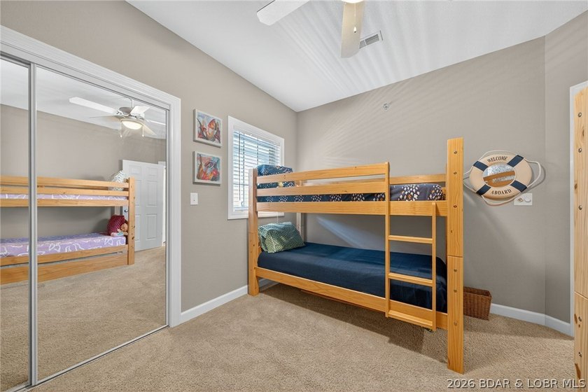 Lakefront living at its best! This 3BR/2BA, 1,400 sq ft condo in - photo 32