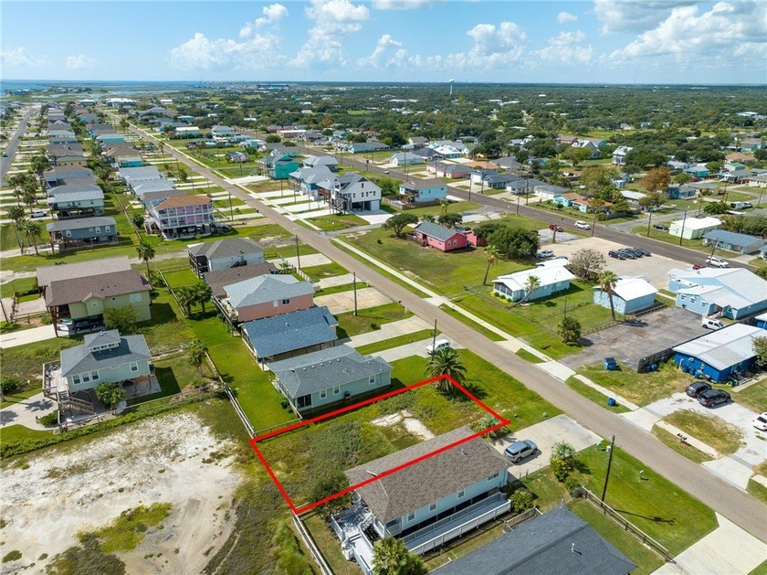*Build Your Coastal Getaway in Rockport!* Check out this awesome - photo 6