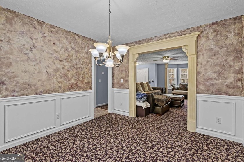 !!! PRICE IMPROVEMENT !!! Welcome to this Amazing 2-Story - photo 12