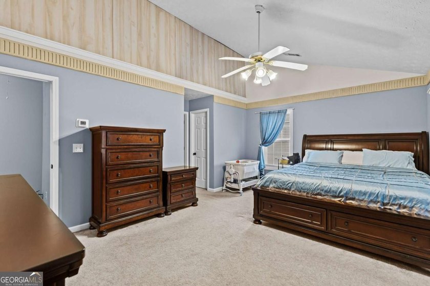 !!! PRICE IMPROVEMENT !!! Welcome to this Amazing 2-Story - photo 22