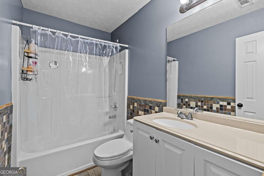 !!! PRICE IMPROVEMENT !!! Welcome to this Amazing 2-Story - photo 30