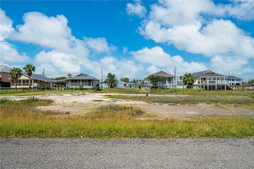 *Build Your Coastal Getaway in Rockport!* Check out this awesome - photo 2