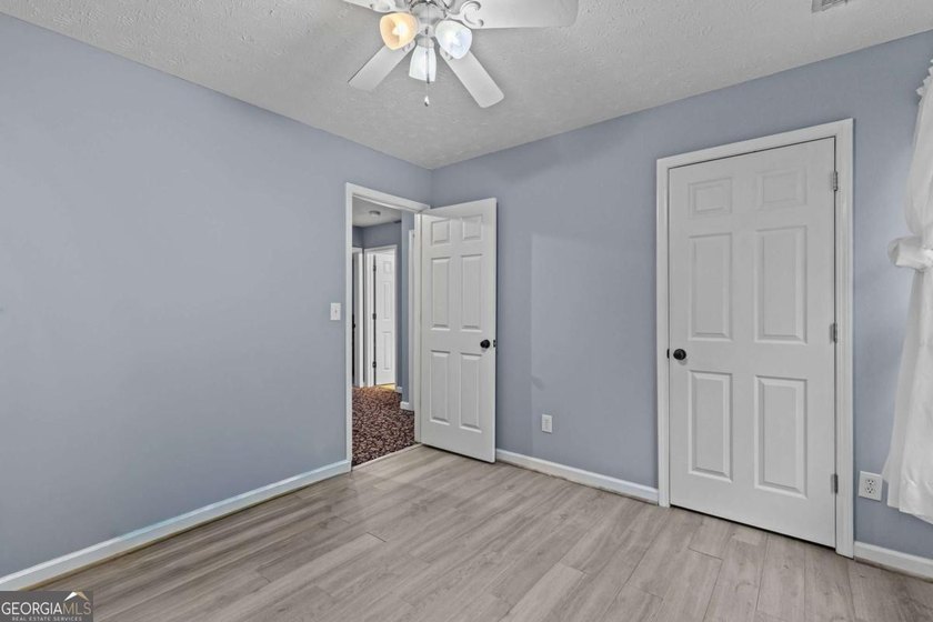 !!! PRICE IMPROVEMENT !!! Welcome to this Amazing 2-Story - photo 32