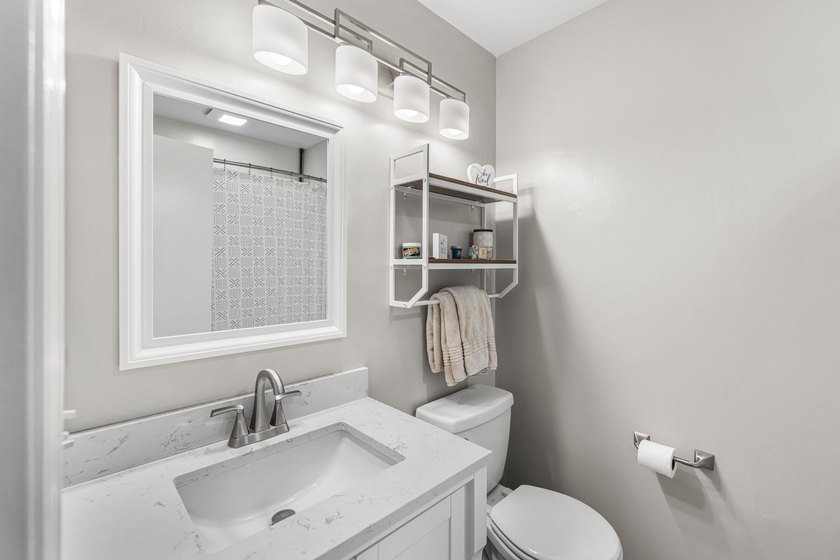 Beautifully renovated home tucked away on a quiet cul-de-sac in - photo 25