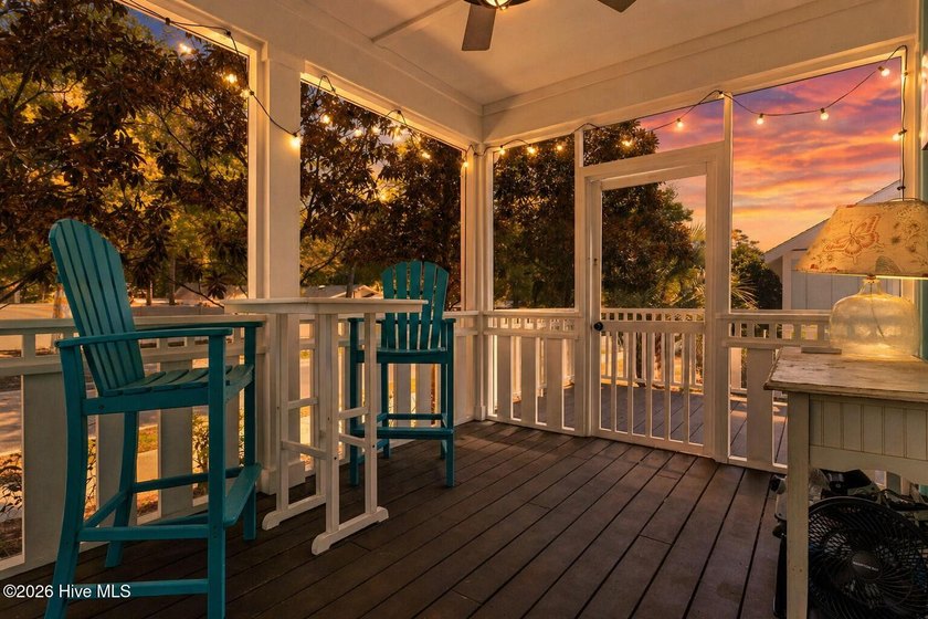 Charming Coastal Cottage with Easy One-Level Living Near the - photo 30