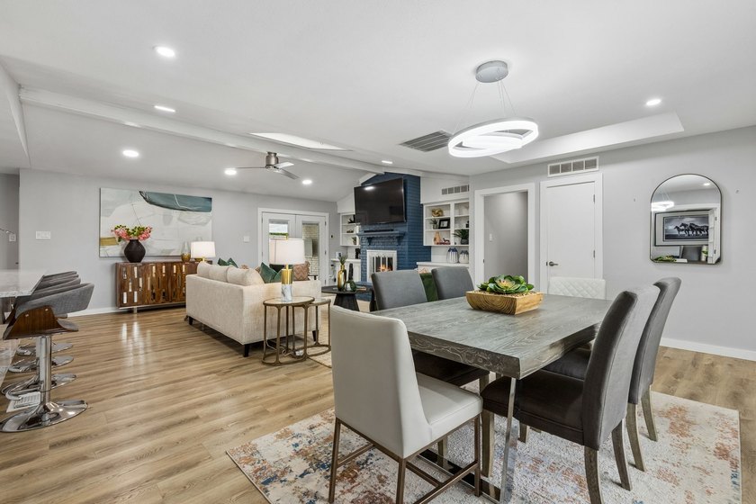 Nestled in the highly sought-after Canyon Creek neighborhood - photo 12