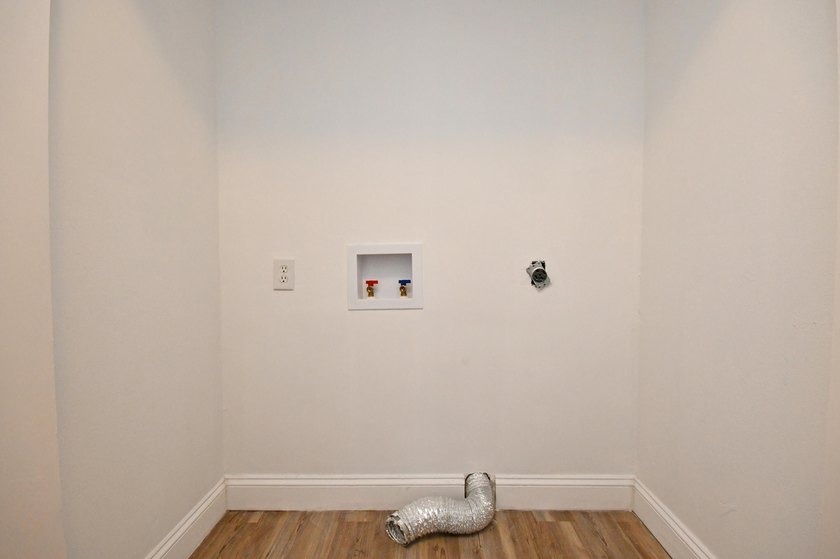 Welcome to 1824 Mallard Dr, Unit B, a well-maintained residence - photo 21