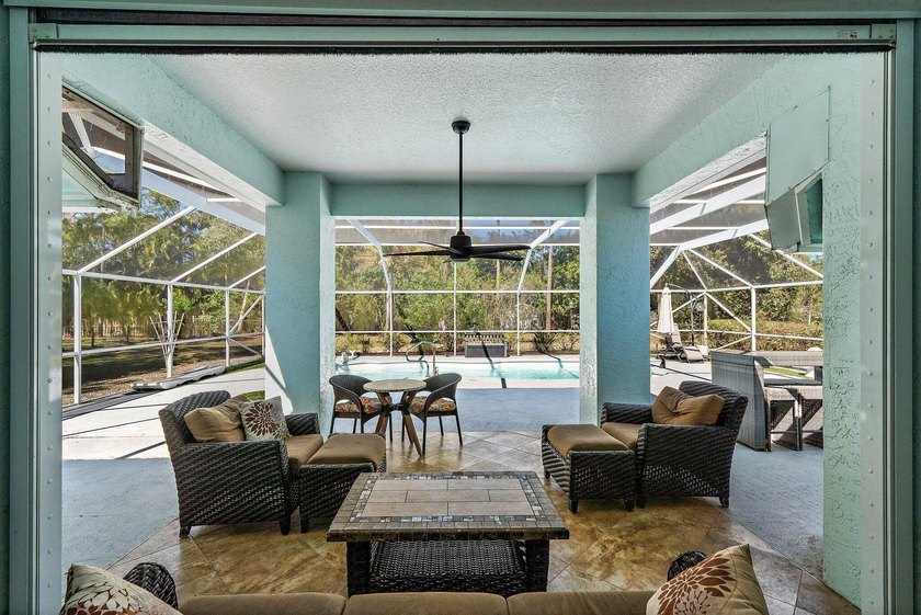 Short sale addendum must be included on all offers. 3 bedroom, 2 - photo 5