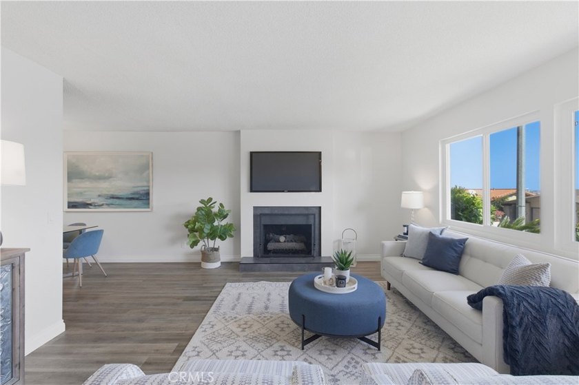 This is an awesome 3 or 4 bedroom (4th bdr is used as a bonus - photo 6