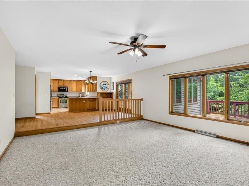 Welcome to this 4,126 sq ft home in desirable Seminole Hills - photo 16