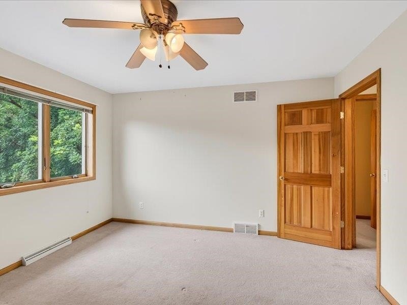 Welcome to this 4,126 sq ft home in desirable Seminole Hills - photo 34