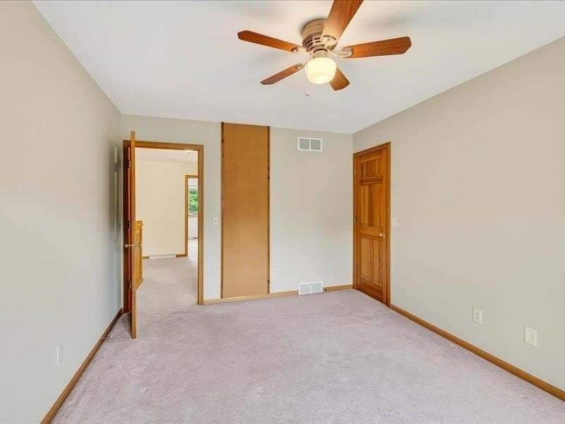 Welcome to this 4,126 sq ft home in desirable Seminole Hills - photo 38