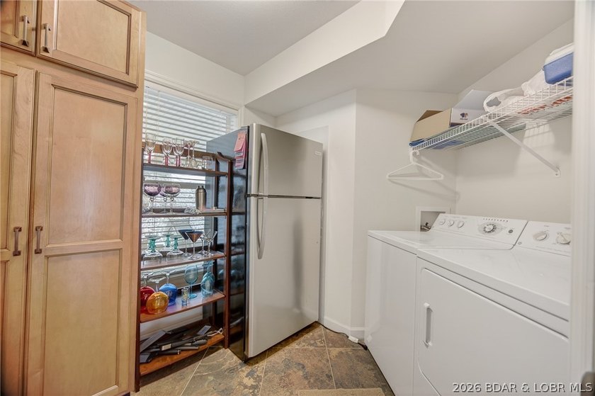 This stunning 2-level condo at Regatta Bay is everything a lake - photo 19