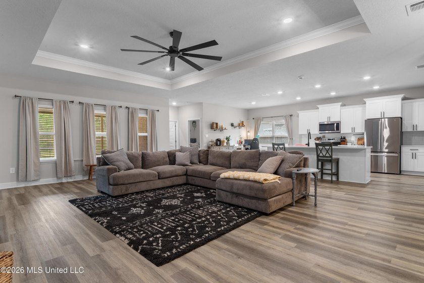 Stunning like-new home in Southern Belle Estates! If you're - photo 11