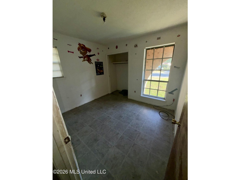 Bring your vision and make this classic brick ranch your own! - photo 13