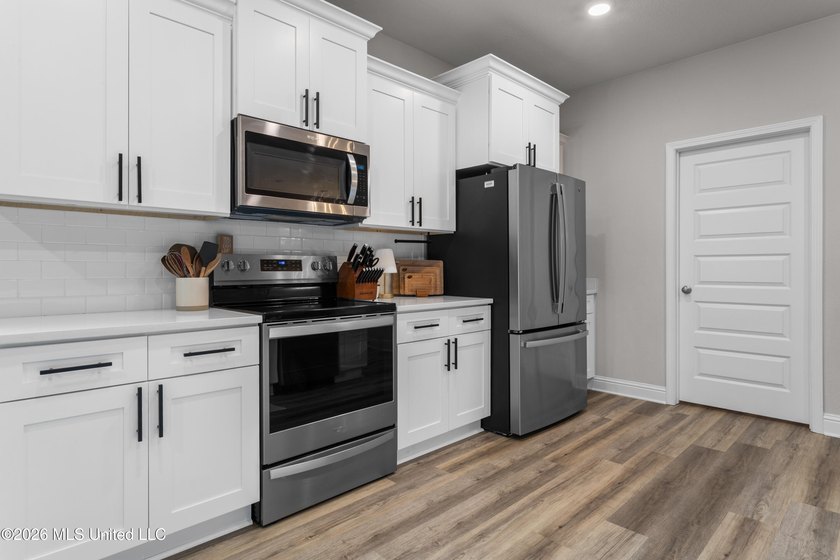 Stunning like-new home in Southern Belle Estates! If you're - photo 15