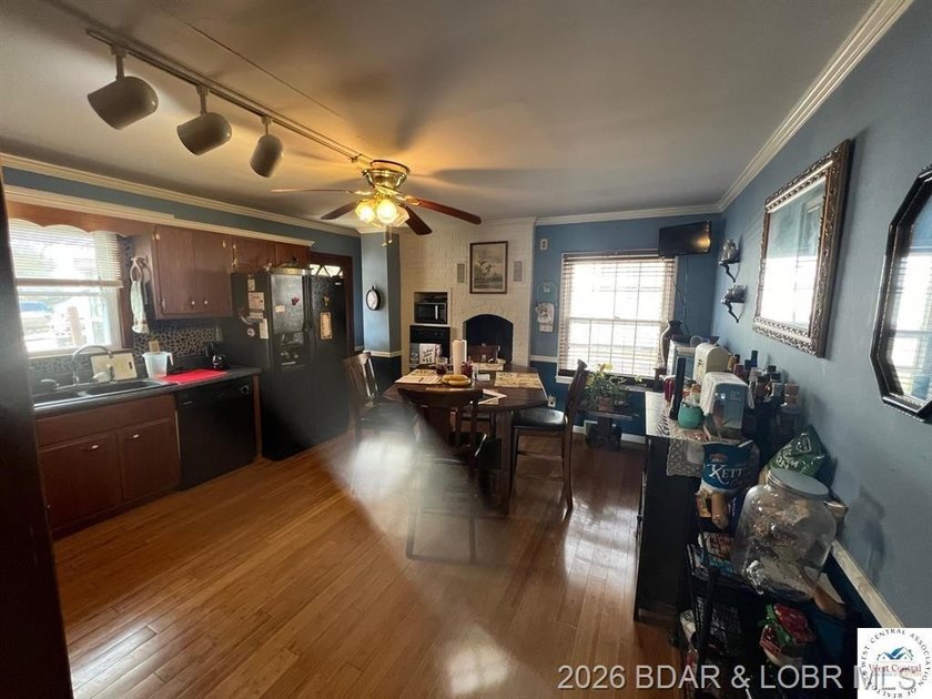 Lake of the Ozarks family oasis ready and available for you and - photo 22