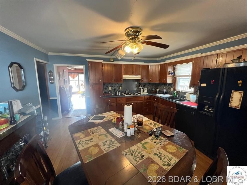 Lake of the Ozarks family oasis ready and available for you and - photo 23