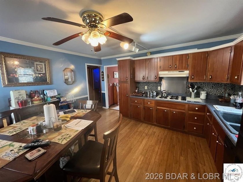 Lake of the Ozarks family oasis ready and available for you and - photo 26