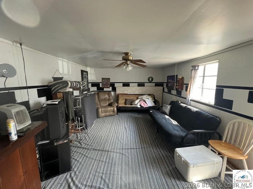 Lake of the Ozarks family oasis ready and available for you and - photo 35