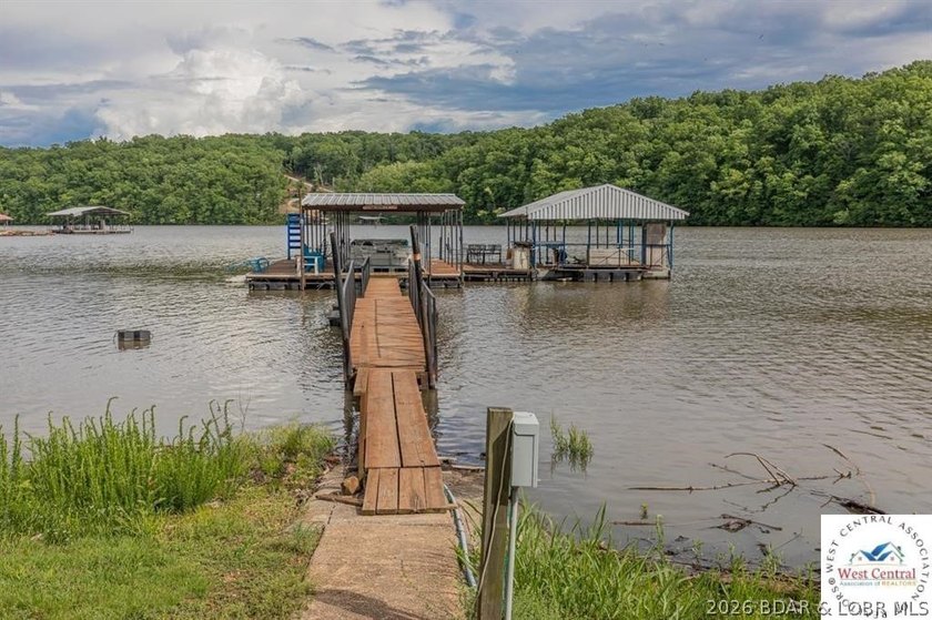 Lake of the Ozarks family oasis ready and available for you and - photo 49