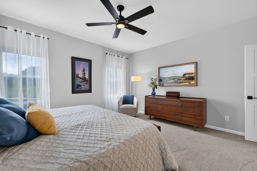 Bright, airy, and move-in ready, this stunning 4-bedroom ranch - photo 20