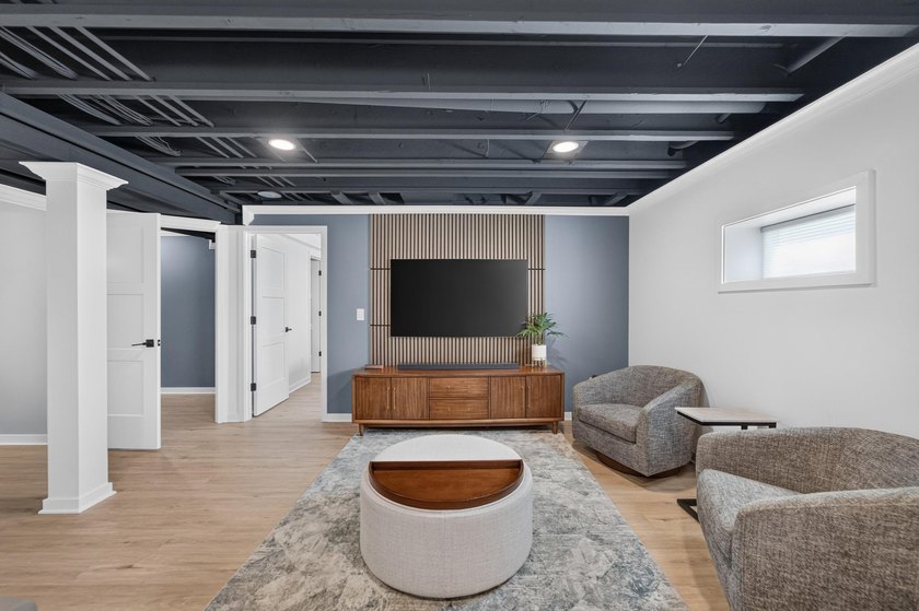 Bright, airy, and move-in ready, this stunning 4-bedroom ranch - photo 40