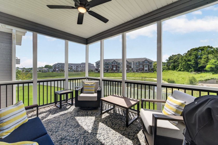 Bright, airy, and move-in ready, this stunning 4-bedroom ranch - photo 46