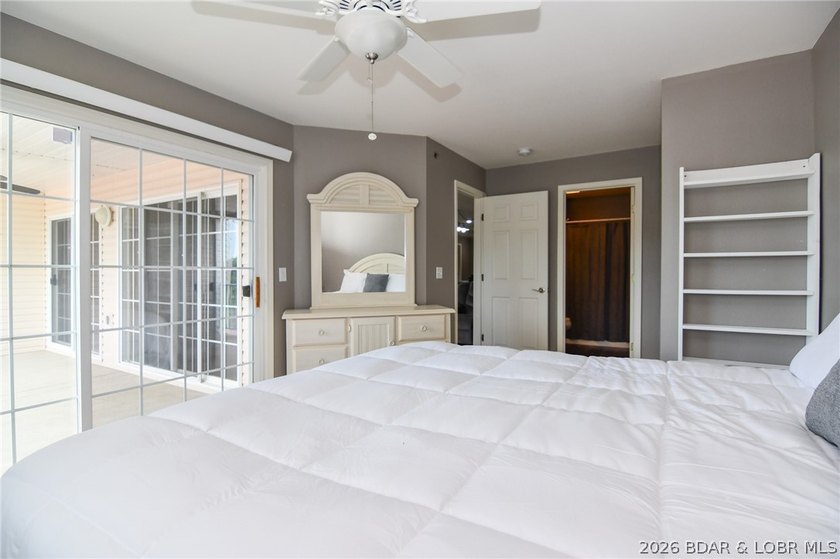This is the perfect lakefront condo just in time for summer! - photo 20