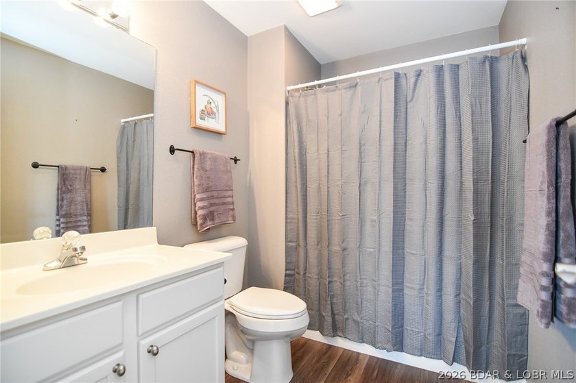 This is the perfect lakefront condo just in time for summer! - photo 21