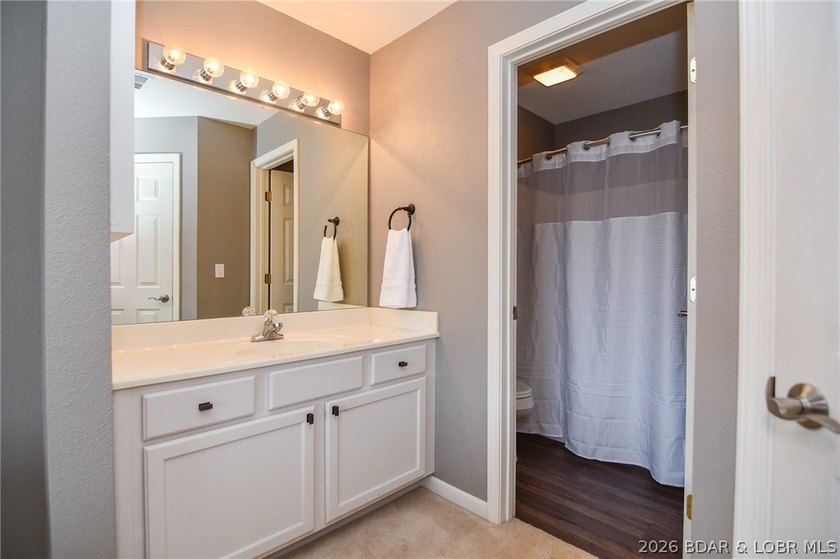 This is the perfect lakefront condo just in time for summer! - photo 25