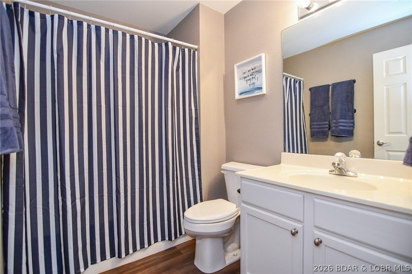 This is the perfect lakefront condo just in time for summer! - photo 29